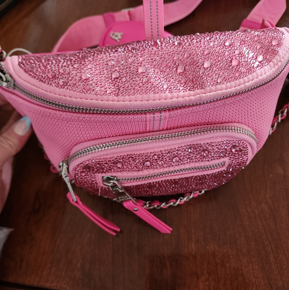 Steve madden hot pink belt bag